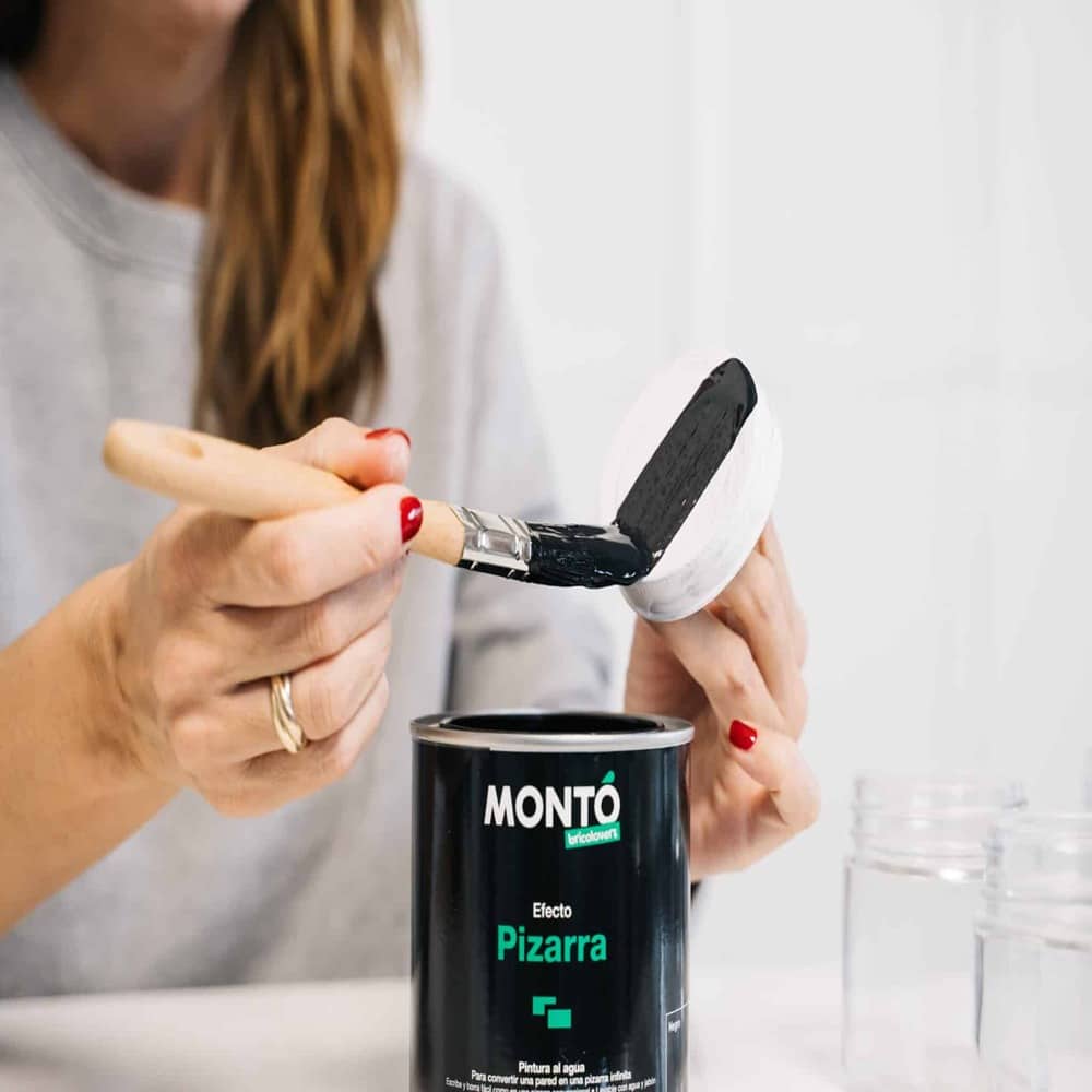 Decorative paint with Blackboard Effect, turns any wall into a blackboard on which you can write with chalk, Monto, 500ml