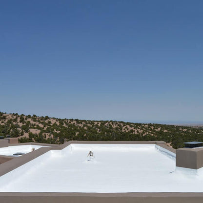 Exterior Waterproofing Paint, fibrous, 100% acrylic, with waterproof elastomer, Hellas Cool White, SurfaPaint™ 10L